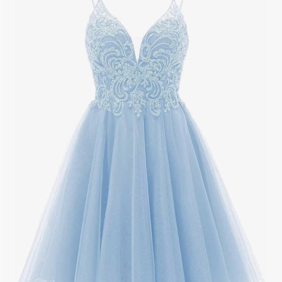 Dresses & Skirts - Sparkly Tulle Homecoming Dress teens